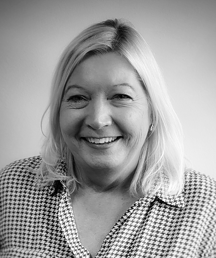 Staff_Tracey Cairns